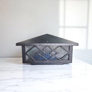 Gate Pillar Light 02